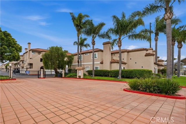 Detail Gallery Image 19 of 28 For 626 Lake #38,  Huntington Beach,  CA 92648 - 1 Beds | 1 Baths