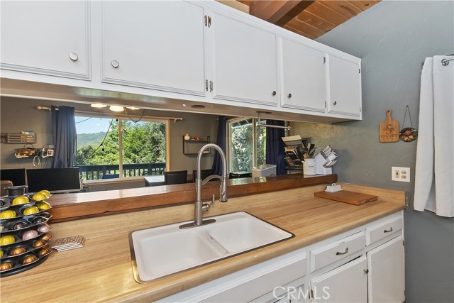Detail Gallery Image 11 of 45 For 197 Weisshorn Dr, Crestline,  CA 92325 - 4 Beds | 3 Baths