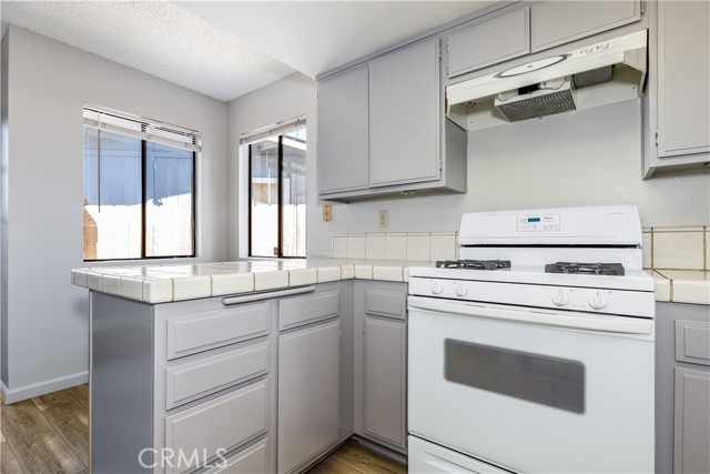 Detail Gallery Image 18 of 33 For 1445 Prefumo Canyon Rd #23,  San Luis Obispo,  CA 93405 - 2 Beds | 1/1 Baths