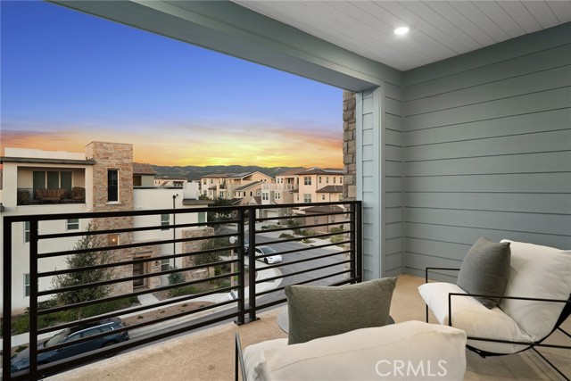 Detail Gallery Image 33 of 37 For 126 Scale, Irvine,  CA 92618 - 4 Beds | 4 Baths