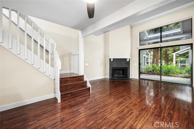 Image 9 of 38 For 700 Lake  111