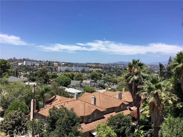 247 Barranca Drive, Monterey Park CA: https://media.crmls.org/medias/4f4ebac5-1eb3-492b-887c-b981b424baca.jpg