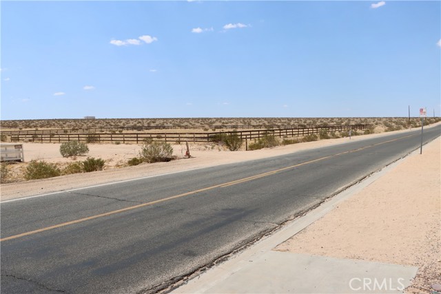 0 Mountain Springs Road, Helendale CA: https://media.crmls.org/medias/4f4f0c21-e215-4432-ae12-d4b57a0f16e4.jpg