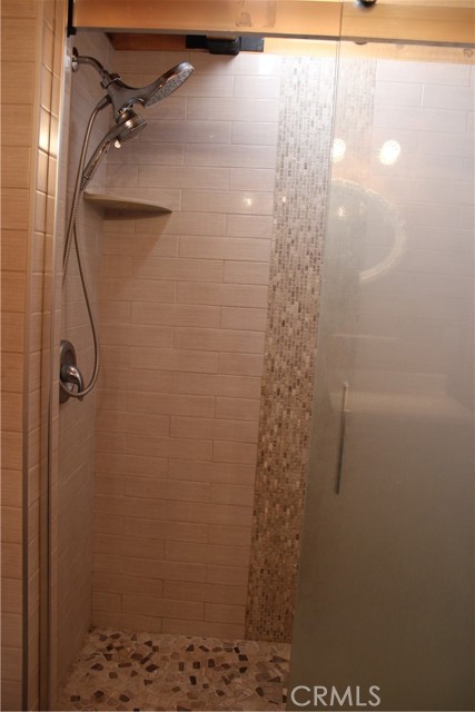 Image 14 of 29 For 65 Starcrest Lane