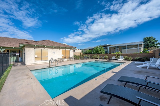 Detail Gallery Image 23 of 25 For 15439 Jersey Street #16,  –,  CA 91345 - 2 Beds | 2 Baths