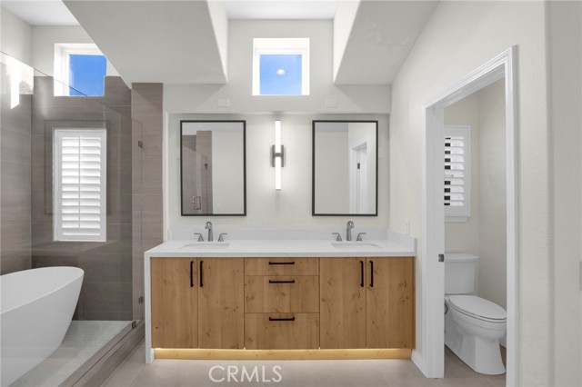 MLS #OC25258217 image #13