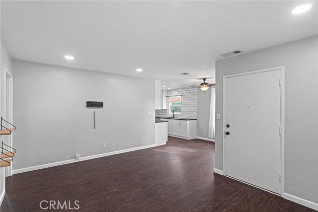 Detail Gallery Image 6 of 22 For 3469 Verde St, Riverside,  CA 92504 - 3 Beds | 1 Baths