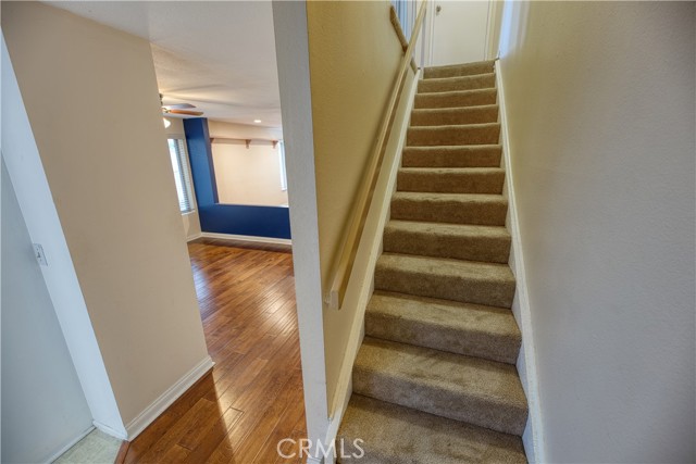 Detail Gallery Image 15 of 26 For 16739 Vanowen St #C,  Van Nuys,  CA 91406 - 2 Beds | 2 Baths