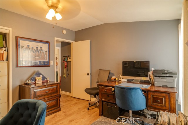 Detail Gallery Image 17 of 38 For 11906 Bluefield, La Mirada,  CA 90638 - 4 Beds | 2 Baths