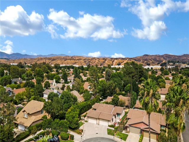Detail Gallery Image 25 of 30 For 25690 Neblina Ct, Valencia,  CA 91355 - 2 Beds | 2 Baths