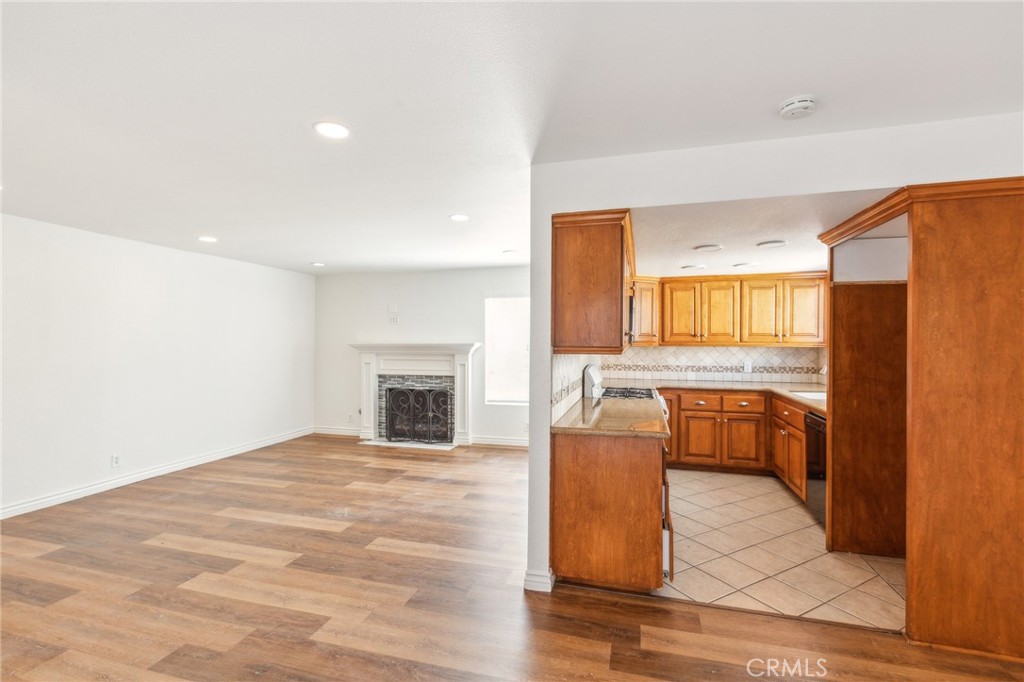 2709 Via Colina #18