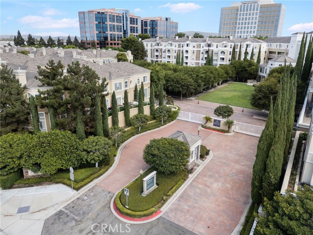 3411 S Main Street, Santa Ana CA: https://media.crmls.org/medias/4f512d5b-13d4-49cf-b9d4-c93c7d3201ac.jpg