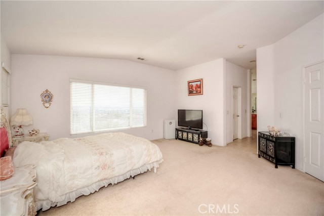 Detail Gallery Image 32 of 69 For 21401 Greyson, Moreno Valley,  CA 92557 - 5 Beds | 3 Baths