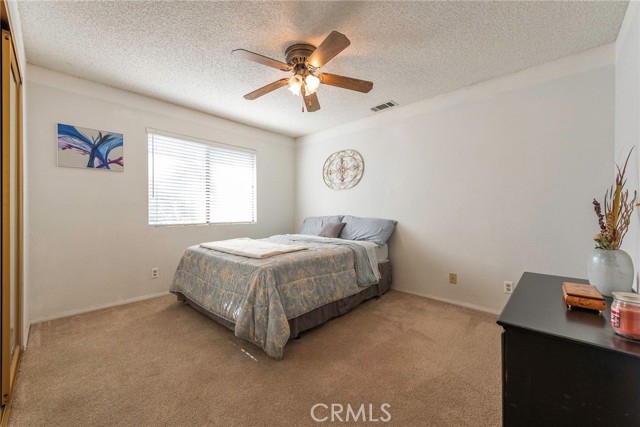 Detail Gallery Image 15 of 41 For 23116 Compass Dr, Canyon Lake,  CA 92587 - 3 Beds | 2 Baths