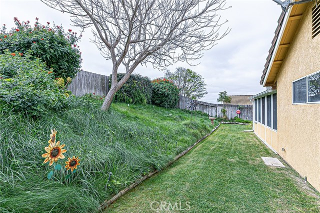 Detail Gallery Image 25 of 25 For 864 Sunshine Ct, Santa Maria,  CA 93455 - 3 Beds | 2 Baths