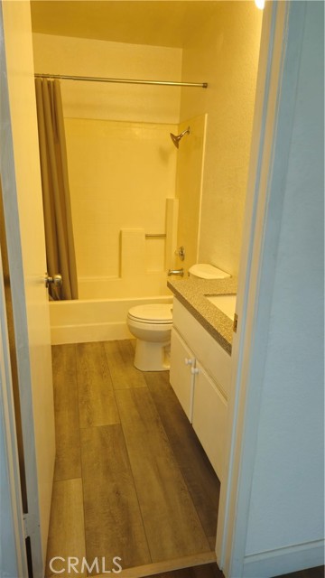 Detail Gallery Image 13 of 18 For 517 Wayland Ct, Claremont,  CA 91711 - 2 Beds | 2/1 Baths