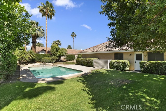 45355 Mesa, Indian Wells CA: https://media.crmls.org/medias/4f54f838-5ed7-4f06-9164-c5cdb4988da2.jpg