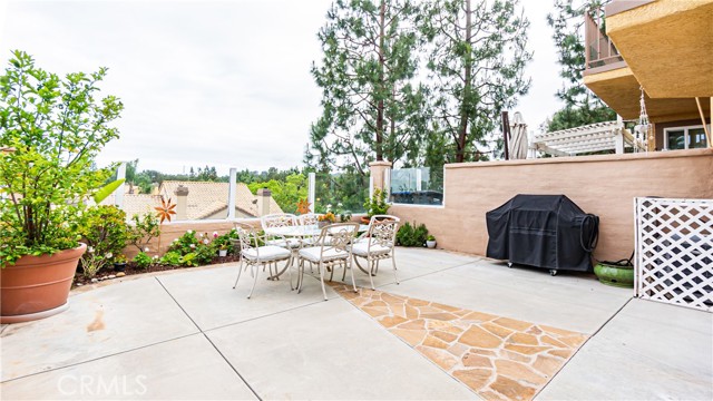 15 Via Athena, Aliso Viejo CA: https://media.crmls.org/medias/4f559b7d-faa4-4480-bbed-39a4d2e24d5a.jpg
