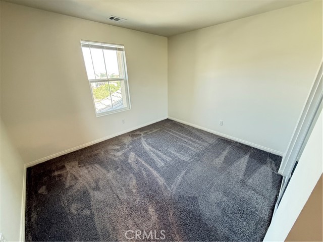 672 Suukat Court, San Jacinto CA: https://media.crmls.org/medias/4f55a94a-6420-4c37-a89d-4c2657ed5481.jpg