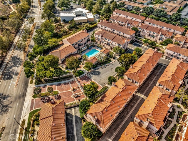 3101 Plaza Del Amo, Torrance CA: https://media.crmls.org/medias/4f572a77-9293-46cb-82b4-551a9bb27906.jpg
