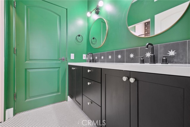Detail Gallery Image 27 of 35 For 4322 Alcove Ave, Studio City,  CA 91604 - 5 Beds | 5 Baths