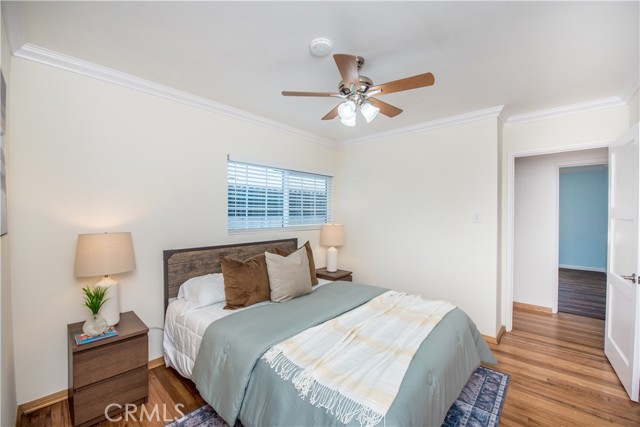 Image 16 of 43 For 5229 Walkerton Street