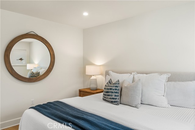 2134 Orange Avenue, Costa Mesa CA: https://media.crmls.org/medias/4f585808-1467-4c51-b7ea-642176d23e08.jpg