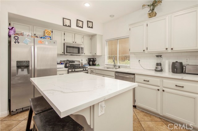 Image 10 of 25 For 27669 Corte Del Sol