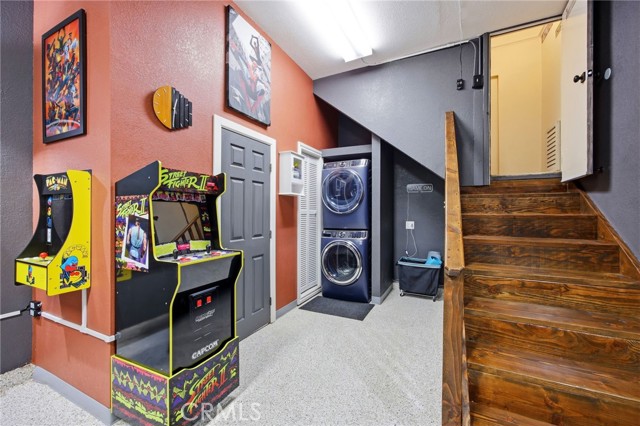 528 Brentwood, Lake Arrowhead CA: https://media.crmls.org/medias/4f58e182-3b17-483c-84df-532b085d1c9b.jpg