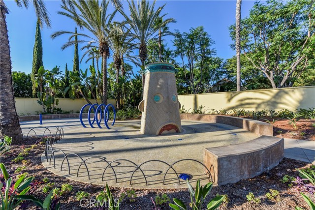 80 Great, Irvine CA: https://media.crmls.org/medias/4f591e0e-c6fc-48d4-9c1c-2b972e9b5111.jpg