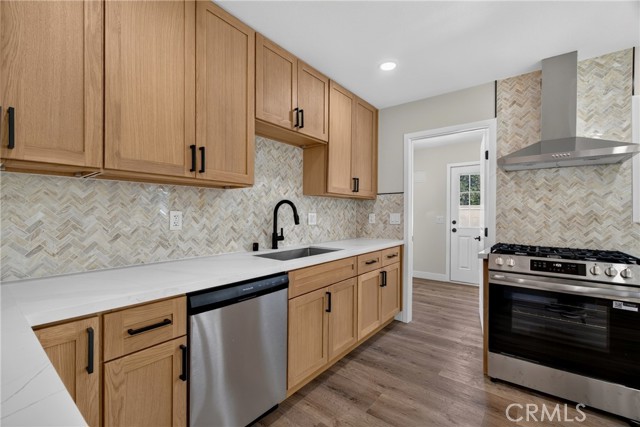 811 East Ada photo 37