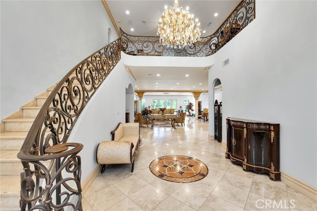 22349 Dolorosa Street, Woodland Hills CA: https://media.crmls.org/medias/4f5ab9dd-7ed8-4673-8657-1a3802589c69.jpg
