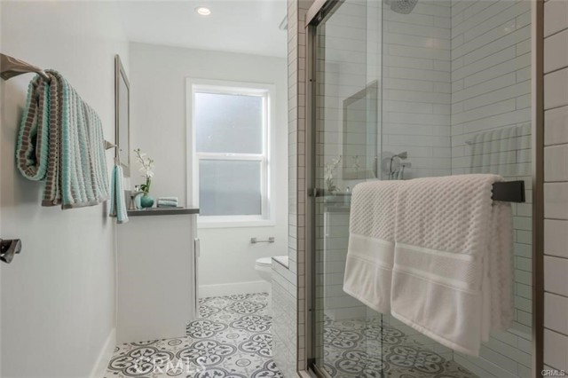 Detail Gallery Image 10 of 35 For 1613 West Bld, Los Angeles,  CA 90019 - 3 Beds | 2/1 Baths