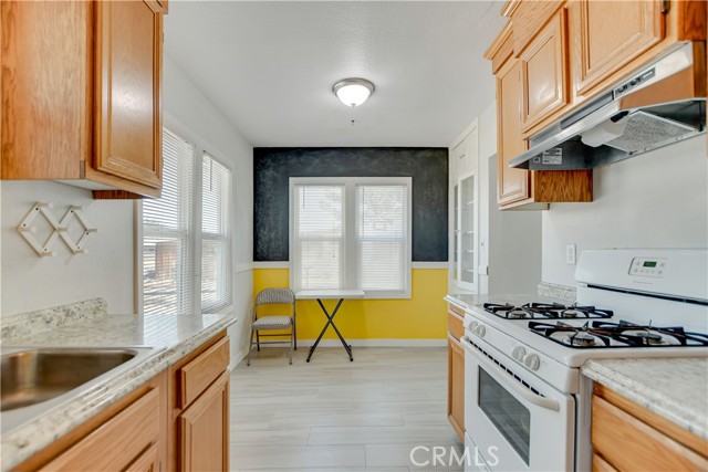 Detail Gallery Image 12 of 47 For 43517 7th, Lancaster,  CA 93535 - – Beds | – Baths