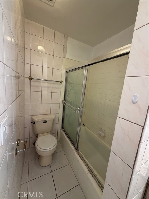 15344 Weddington photo 12