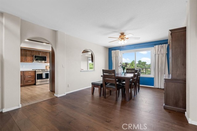 2322 Almond Springs Drive, Paso Robles CA: https://media.crmls.org/medias/4f5d2e50-9a28-4a8f-b2f5-a873e2401593.jpg