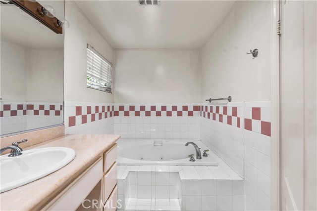 Detail Gallery Image 20 of 42 For 404 S Lincoln Ave, Monterey Park,  CA 91755 - 3 Beds | 3/1 Baths