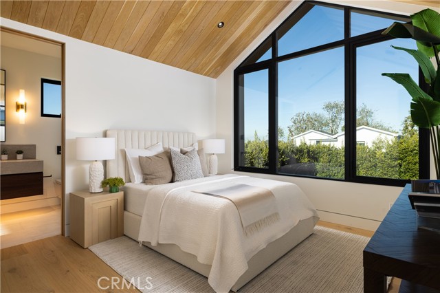 Detail Gallery Image 38 of 48 For 2100 Windward Ln, Newport Beach,  CA 92660 - 5 Beds | 5/3 Baths