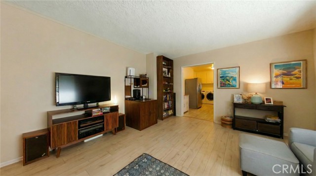 Detail Gallery Image 4 of 26 For 2904 Mary St, La Crescenta,  CA 91214 - – Beds | – Baths