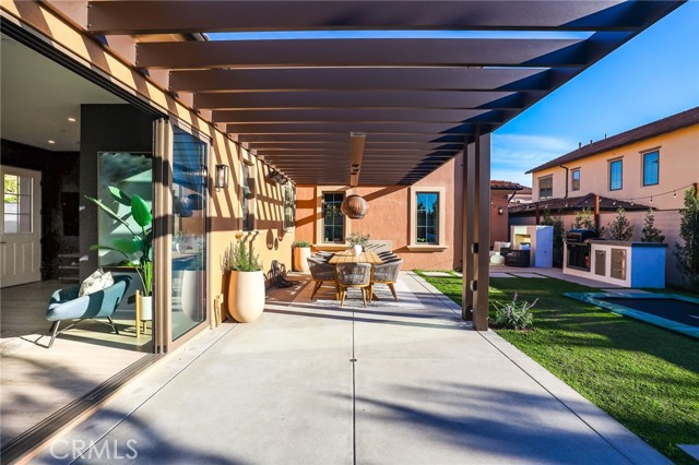 Detail Gallery Image 37 of 73 For 103 Vigna, Irvine,  CA 92602 - 5 Beds | 4/1 Baths