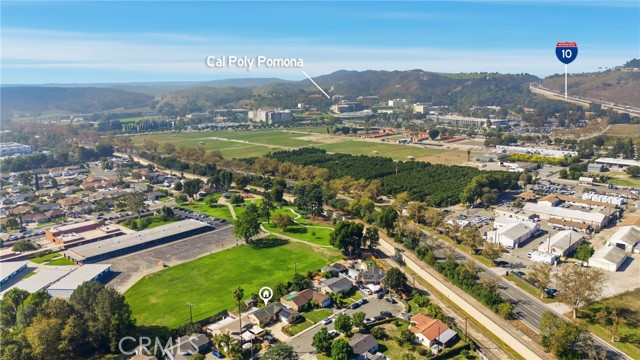 665 Hennipen, Pomona CA: https://media.crmls.org/medias/4f5ff257-82c9-4c4a-ae76-03d5f5e85909.jpg