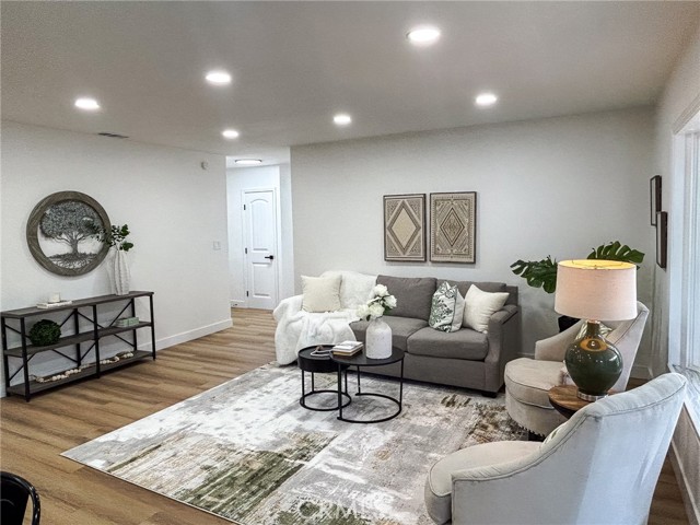 9737 Felipe Avenue, Montclair CA: https://media.crmls.org/medias/4f601e26-d8ed-4cd0-ba58-ecffa07bfc63.jpg