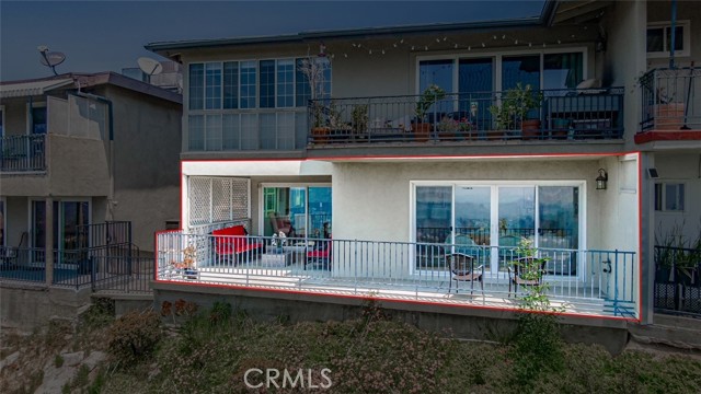 Detail Gallery Image 36 of 37 For 2102 La Canada Crest Dr #B,  La Canada Flintridge,  CA 91011 - 3 Beds | 2 Baths