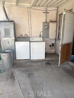 Detail Gallery Image 13 of 29 For 1223 E 124th, Los Angeles,  CA 90059 - 2 Beds | 1 Baths