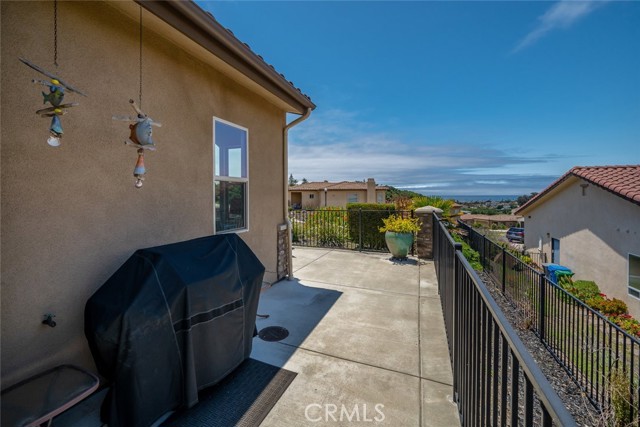 Detail Gallery Image 6 of 60 For 146 Clydell Court, Pismo Beach,  CA 93449 - 3 Beds | 2/1 Baths