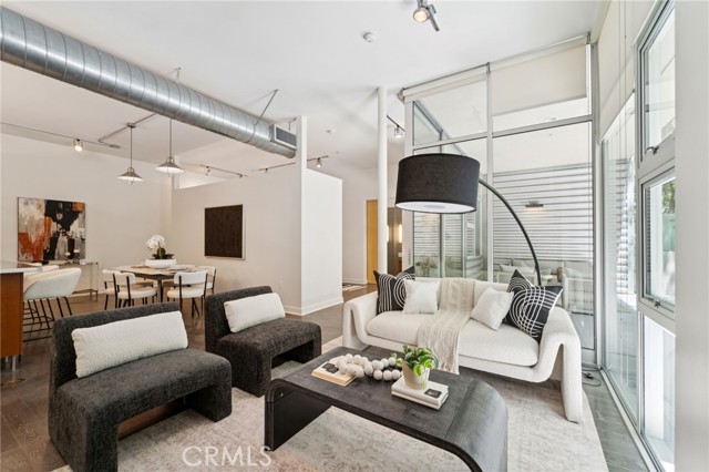 4080 Glencoe, Marina del Rey CA: https://media.crmls.org/medias/4f614f79-2c9e-4bf7-adab-a0bbe986cd5a.jpg
