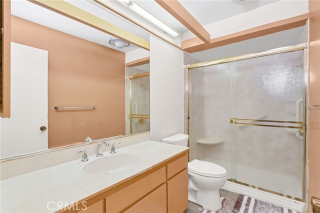 Detail Gallery Image 16 of 53 For 576 N Bellflower Bld #205,  Long Beach,  CA 90814 - 1 Beds | 1 Baths