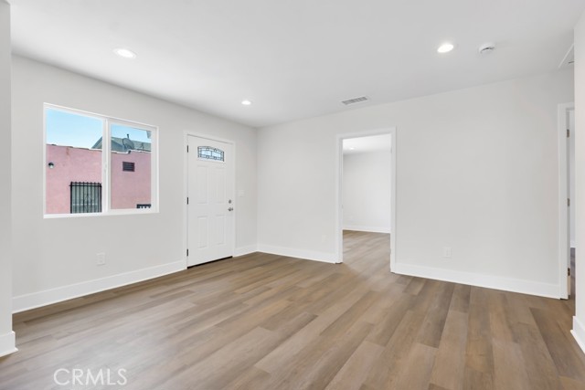 1234 W 89th Street, Los Angeles CA: https://media.crmls.org/medias/4f6296ff-f161-4974-8bb5-7b79ff1995e5.jpg