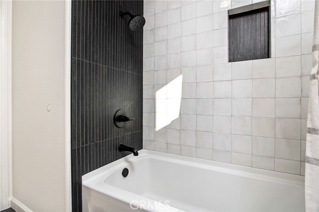 Detail Gallery Image 19 of 32 For 29110 Wayfarer Ln, Lake Elsinore,  CA 92530 - 4 Beds | 2/1 Baths