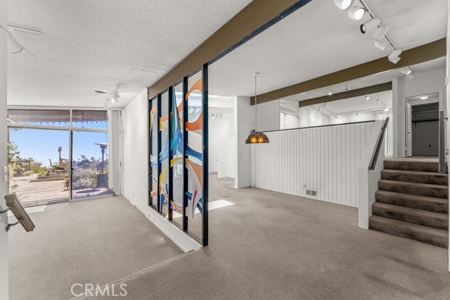 Detail Gallery Image 5 of 44 For 30211 via Rivera, Rancho Palos Verdes,  CA 90275 - 4 Beds | 3 Baths